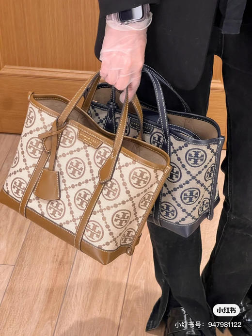托里伯奇老花购物袋-小号 商品图2