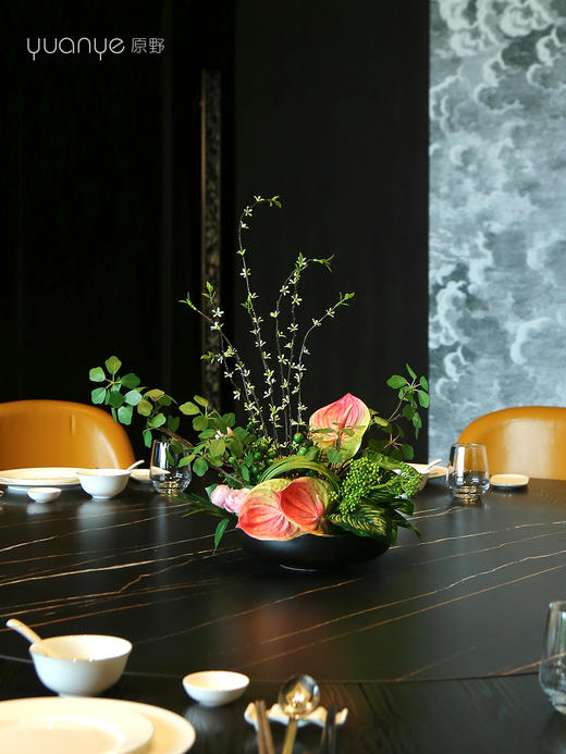 高档餐桌花仿真花圆桌转盘桌面酒店餐厅包厢摆花大装饰假花摆设件 商品图1