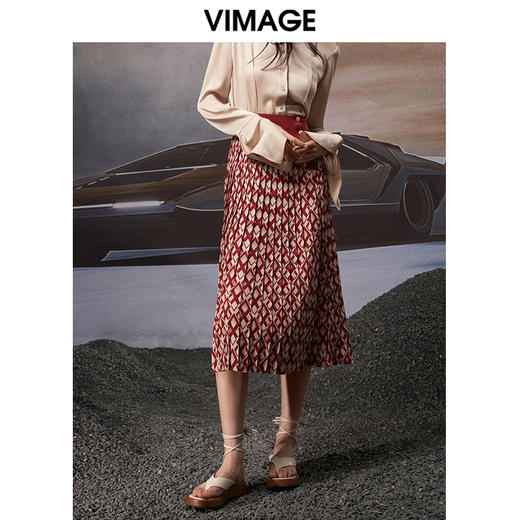 VIMAGE纬漫纪秋季新款个性洋气复古百褶高腰半身裙女裙V1806408 商品图2