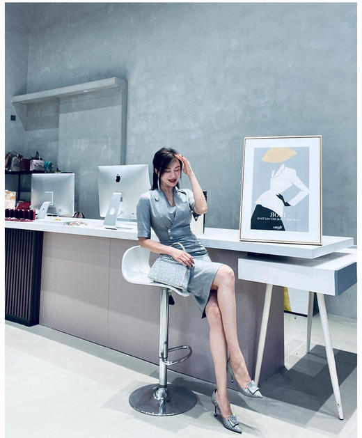 ”贝尔加湖“ 宁静的湖水绿 连衣裙 莫兰迪色系 J20384379颈袖添香 商品图8