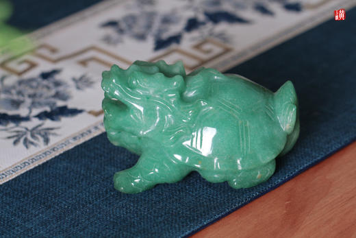 天然东陵玉龙龟摆件 商品图2