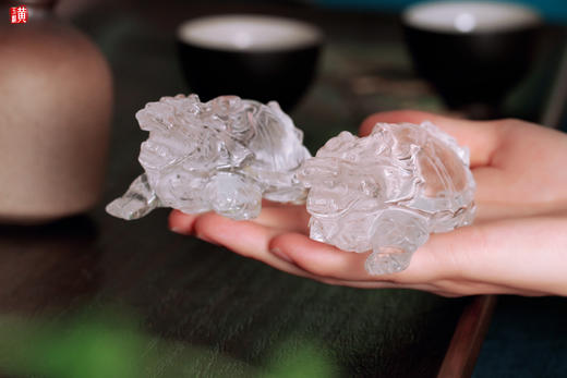 一对天然白水晶龙龟摆件 商品图4