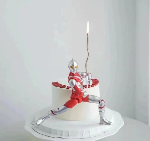 妖娆的奥特曼 商品图0