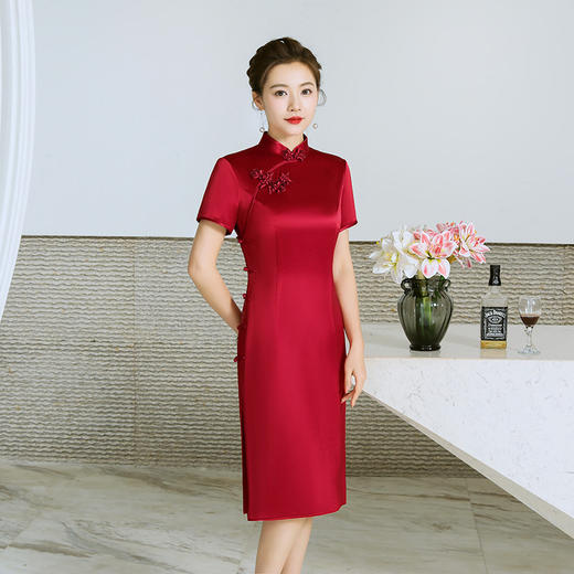 YS-05650婚礼服夏季年轻喜婆婆婚宴装红色长款改良旗袍连衣裙 商品图1