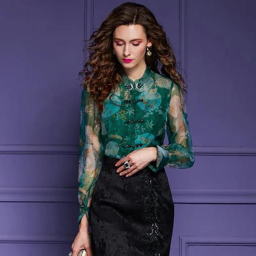 FMY43988新款复古优雅气质立领盘扣长袖欧根纱衬衫 商品图3