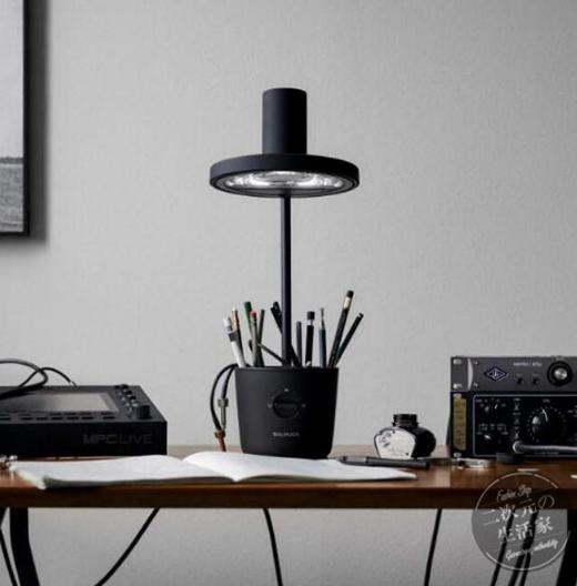 【团购展示】巴慕达太阳光LED台灯 商品图0