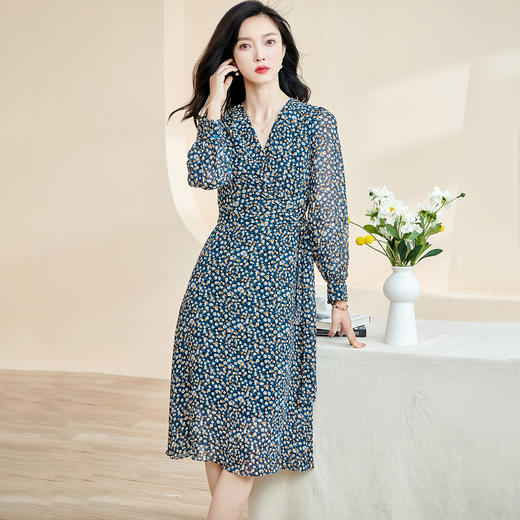 米思阳2026春季新款法式优雅碎花裹身茶歇连衣裙薄款长袖大摆裙子 商品图2