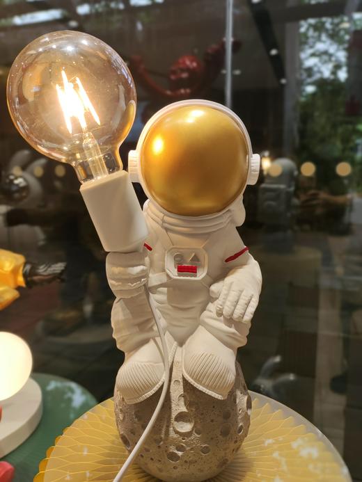 J-TF333 宇航员探月台灯（高37厘米） 商品图0