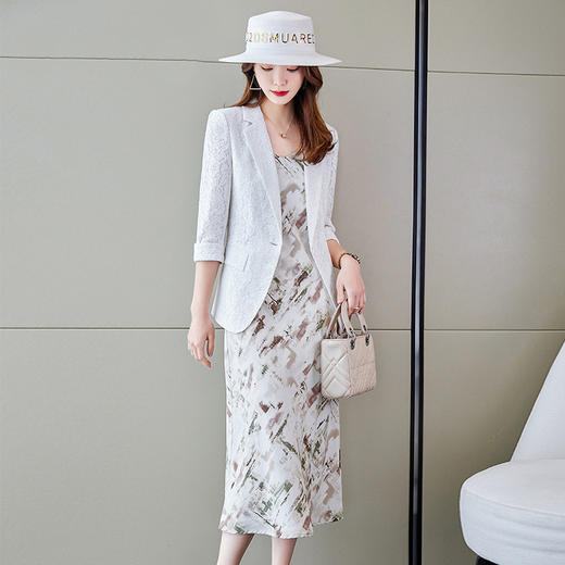 女士西装外套女设计感小众韩版时尚蕾丝显瘦收腰小西服 MGG-YZH-8892 商品图1