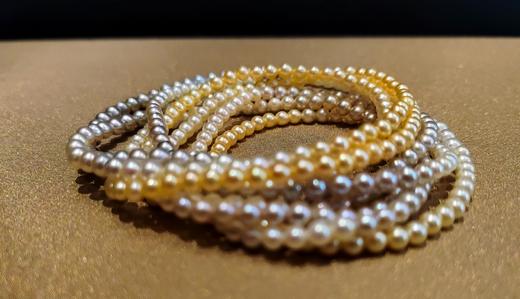 5-5.5mm直径四色渐变神仙彩虹珍珠链 商品图1