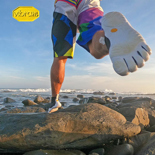 vibram高帮五指鞋时尚中帮休闲水上运动速干防滑耐磨五指鞋VNEOP 商品图3