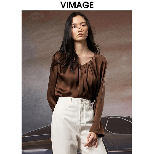 VIMAGE纬漫纪秋季新款时尚喇叭袖口雪纺面料短款V领小上衣女V1813406 商品图5
