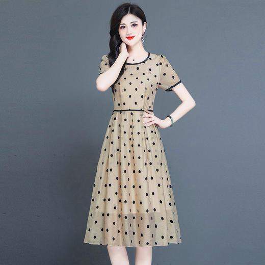 WEZM-BJC123  贵夫人高档时尚气质波点连衣裙女2022夏季新款修身短袖时尚打底裙 商品图4