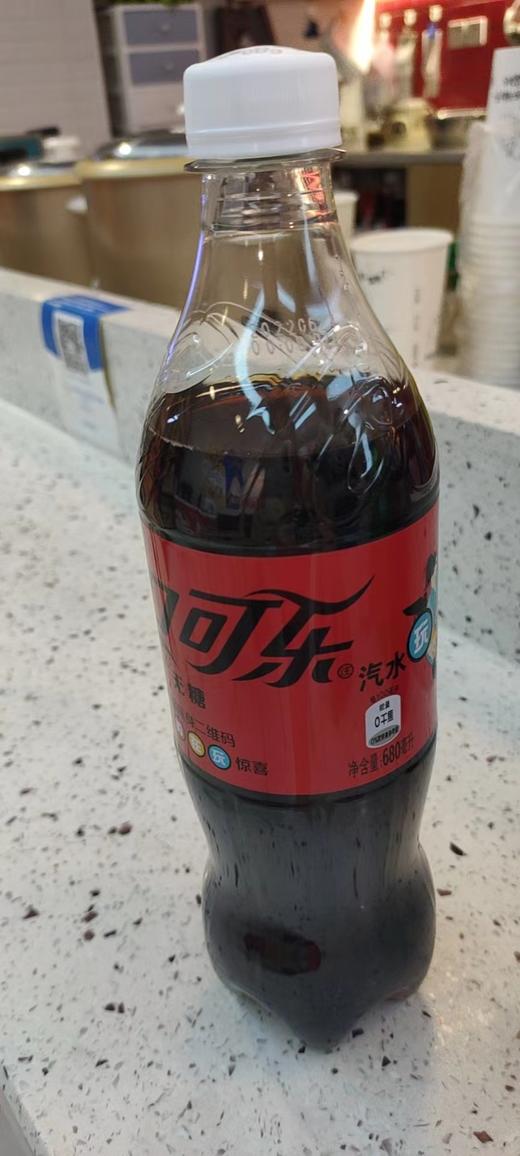 680ml可口可乐零度汽水 商品图0