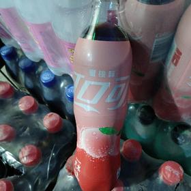 可口可乐蜜桃味汽水500ml