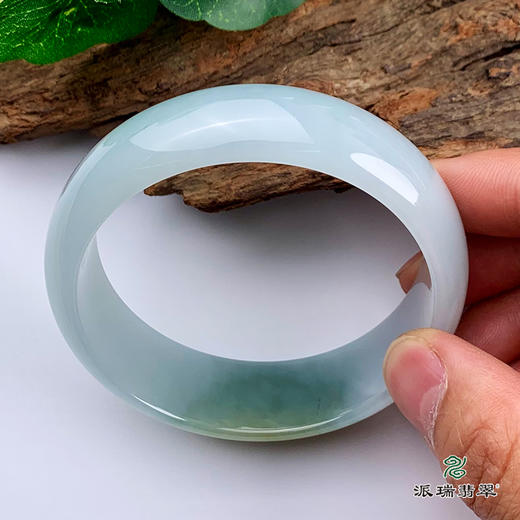 派瑞翡翠 翡翠手镯 糯种 绿色 商品图0