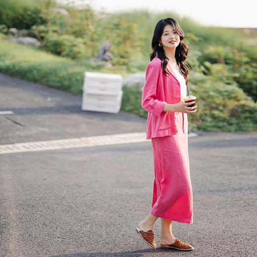 三绽放/553-565/魅惑粉亚麻文艺休闲西装薄款宽松外套女半身裙套装 商品图1