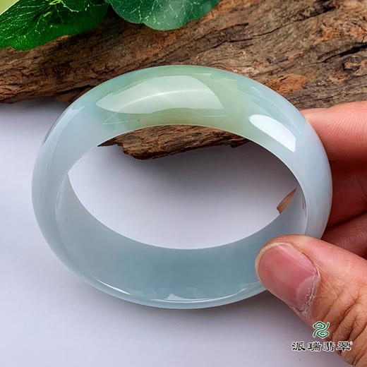 派瑞翡翠 翡翠手镯 糯种 绿色 商品图2