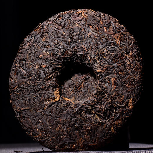 【12:00专场】五星优选产品！2015年头春采摘！勐宋古树纯紫芽茶！浓郁花果香，微微烟香！仅此一件！ 商品图2