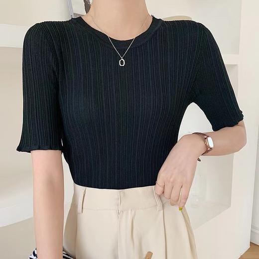 【常规圆领，时尚大方】黛唯梵冰丝针织衫女上衣，2022新款修身显瘦打底短袖薄款 商品图5