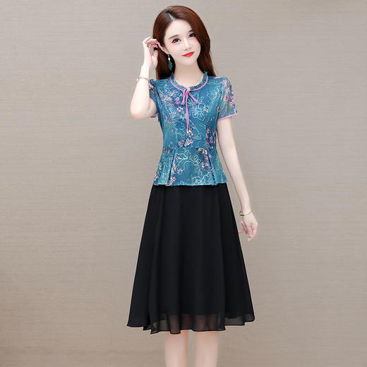 QYM-JJ-92188-Y新款时尚优雅气质修身中长款拼接假两件网纱刺锈连衣裙 商品图3