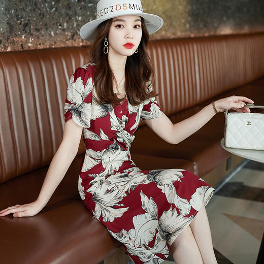 时尚碎花内搭连衣裙女夏季新款女气质显瘦打底雪纺长裙正装 MGG-BGF-1002 商品图3