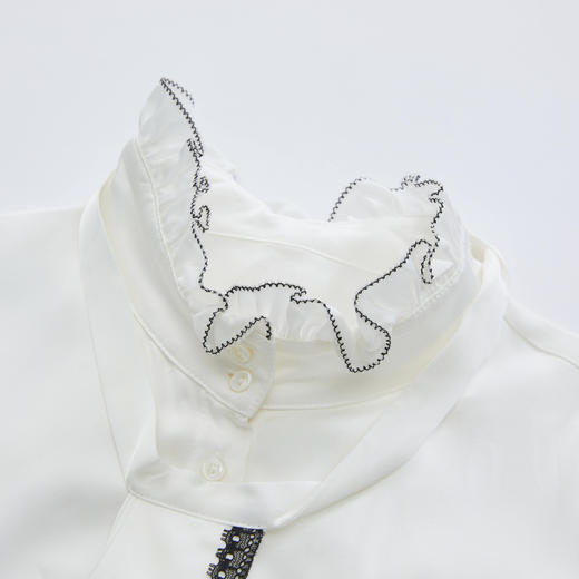 谜底衬衫女2022秋季新款复古时尚窄肩灯笼袖蕾丝衬衫228MC6154 商品图3