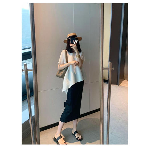 【限时折扣】三宅褶皱上衣 不规则短袖 S-XL（非质量问题不退不换） 商品图1