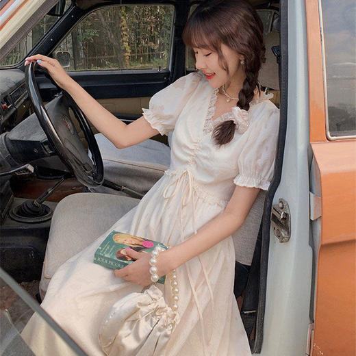 裙子女2022年夏季新款法式茶歇高端收腰显瘦白色仙女泡泡袖连衣裙 商品图3