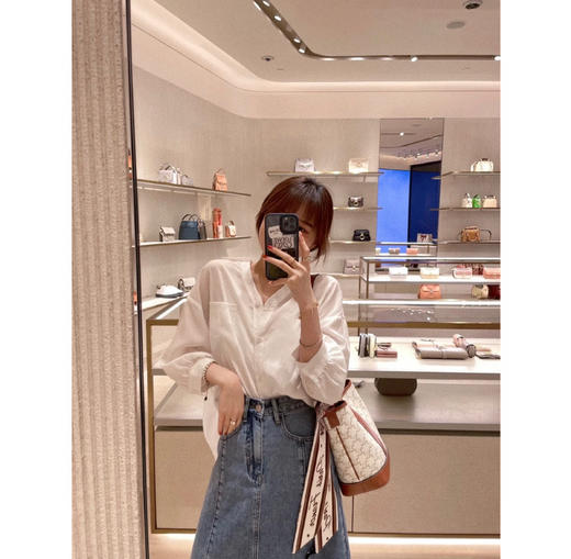 Celine水桶包小号-白花 商品图5