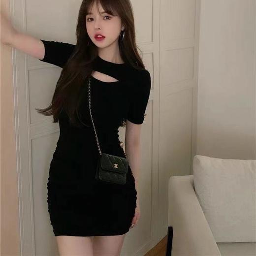 显胸女人味性感显身材抽绳遮肉连衣裙洋气圆领针织修身包臀短裙子女装服饰出游连衣裙 商品图1