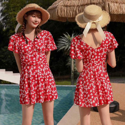 大码泳衣女连体专业泳衣新款时尚碎花加大胖MM显瘦遮肉泡温泉 商品图0