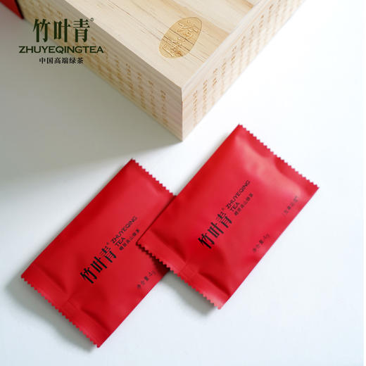 竹叶青峨眉高山绿茶明前茶芽特级（论道）礼盒装茶叶160g 商品图4