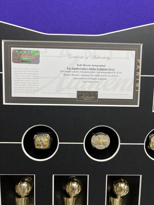 收藏系列 科比 湖人队24号紫色 亲笔签名球衣 PA29970 商品图2