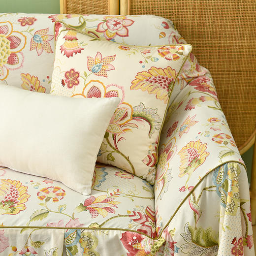 红色曼陀罗全包式棉质沙发盖巾同款抱枕 商品图3