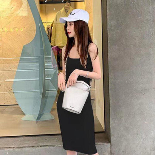 【上身显瘦不要太性感~】黛唯梵爆款吊带背心裙女，2022夏季新款法式性感包臀裙紧身显瘦热卖 商品图2