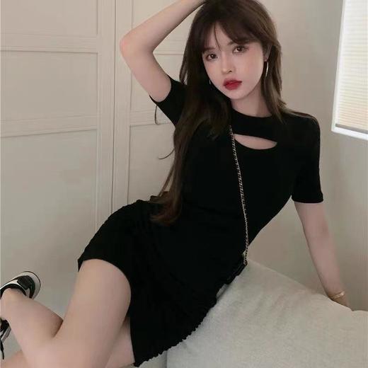 显胸女人味性感显身材抽绳遮肉连衣裙洋气圆领针织修身包臀短裙子女装服饰出游连衣裙 商品图3