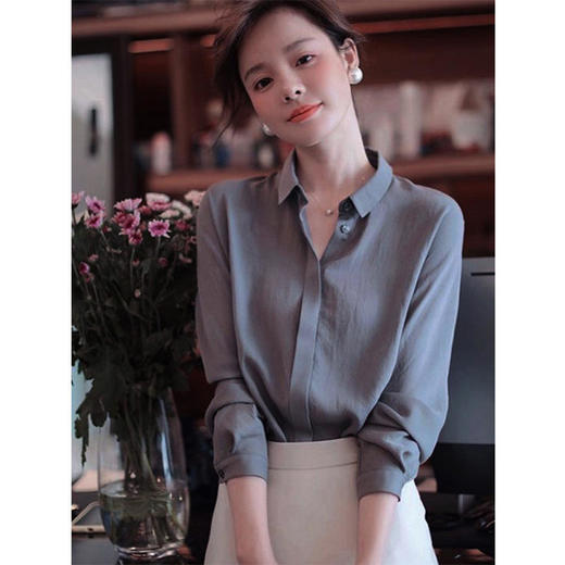 灰色天丝衬衫防晒衣女入秋薄款外套衬衣设计感小众法式职业装上衣 商品图1
