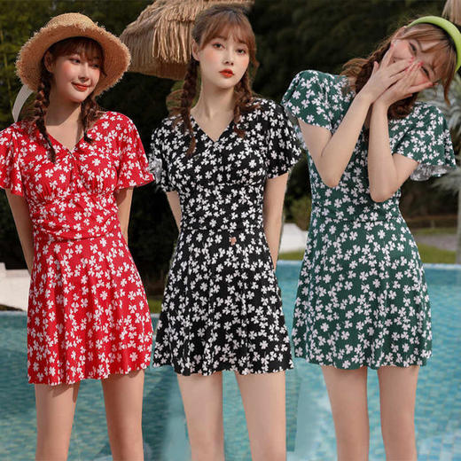 大码泳衣女连体专业泳衣新款时尚碎花加大胖MM显瘦遮肉泡温泉 商品图1