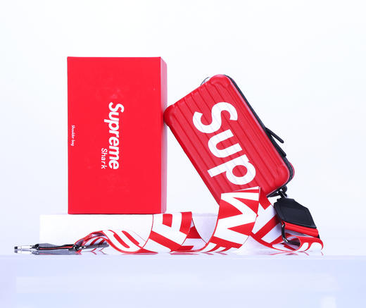 Supreme手包德国拜耳雾化PC材质 磨砂毛面防刮手拿包 商品图5