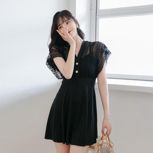 泳衣女连体专业泳装法式优雅时尚纯色保守显瘦遮肉度假泡温泉 商品图0