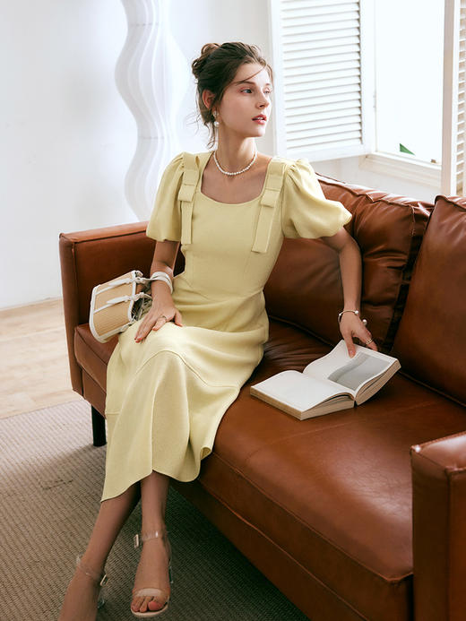 OLrain法式高级穿搭黄色短袖连衣裙女夏季2022新款气质方领显瘦裙 商品图1