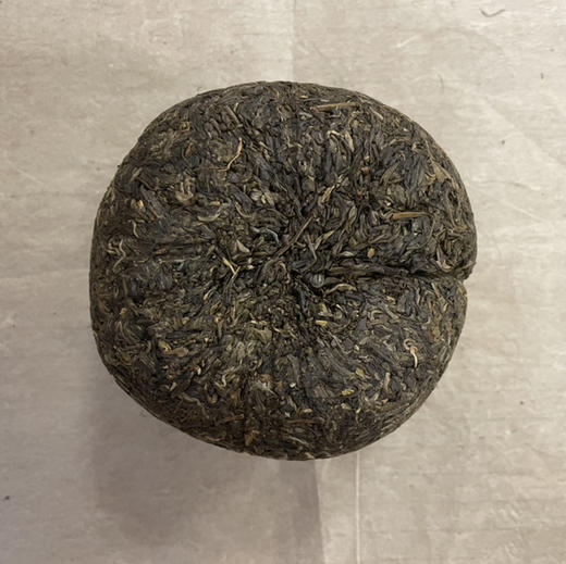 【老客户大福利！仅余10沱！】稀缺高端品2005年易武古树美人头金瓜贡茶纯料老生茶1000克 商品图3