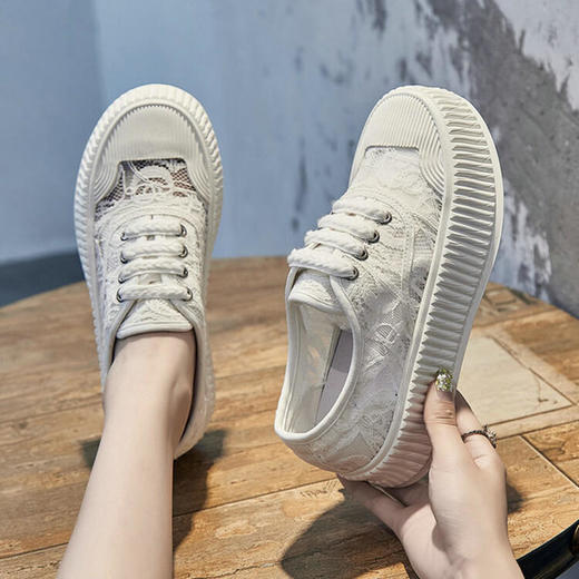小香风蕾丝渔夫鞋，网面透气休闲板鞋小白鞋 KFY-18213 商品图3