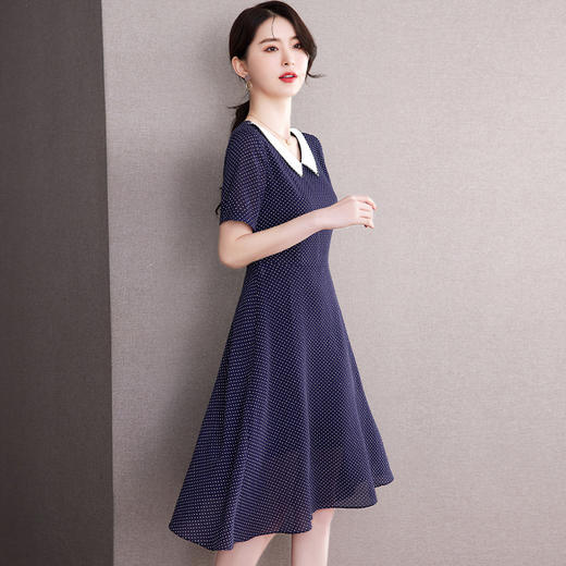 2022年新款收腰显瘦温柔风娃娃领短袖女中长款波点连衣裙  QB-LL89036 商品图3