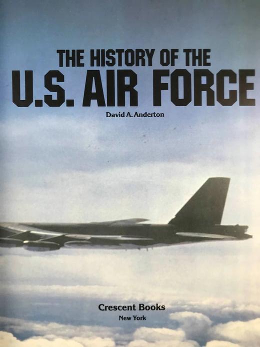 美国空军史 数百幅插图 精装大16开 商品图4