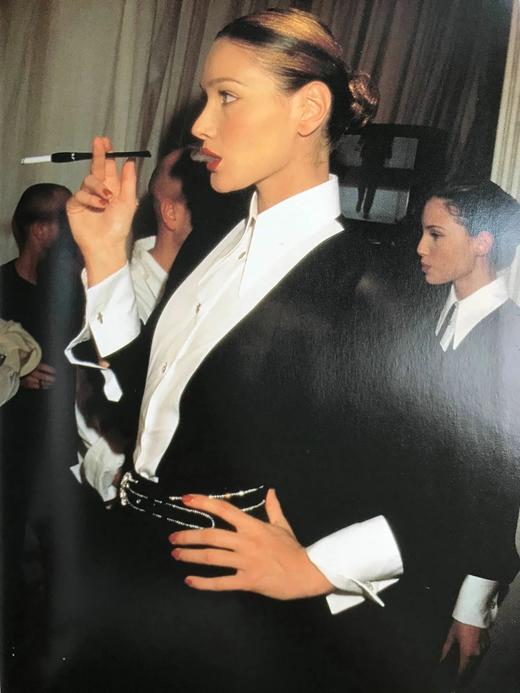 时尚五十年 约百余幅插图 精装大16开 商品图8