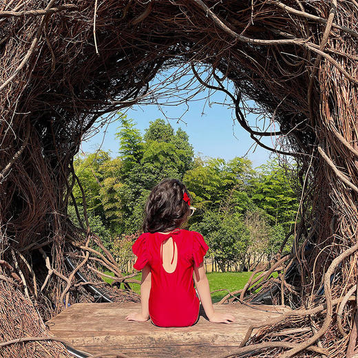 新款女童连体泳衣网红韩式小童淑女公主可爱荷叶边游泳泡温泉泳装 商品图1