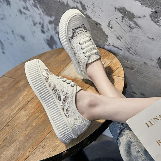 小香风蕾丝渔夫鞋，网面透气休闲板鞋小白鞋 KFY-18213 商品图4