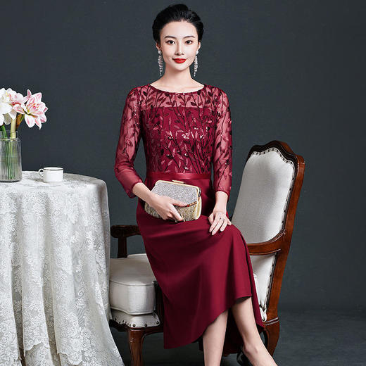 BLFGD-2K6086新款高端优雅气质修身拼接中长款礼服裙 商品图4